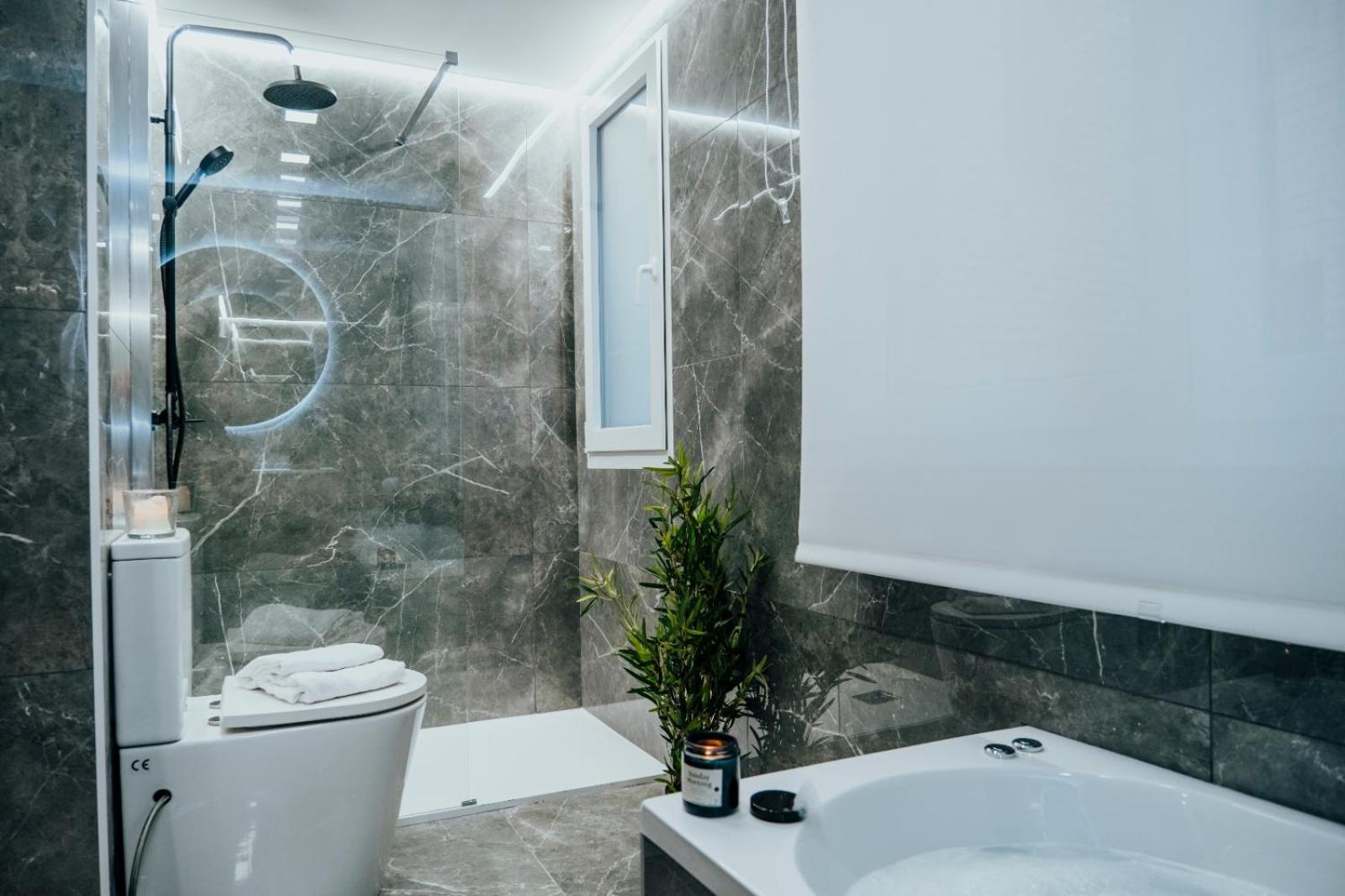Suite85, Exclusivo De Lujo En Apartamento Oviedo